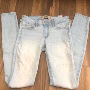 Hollister Light Wash Skinny Jeans
